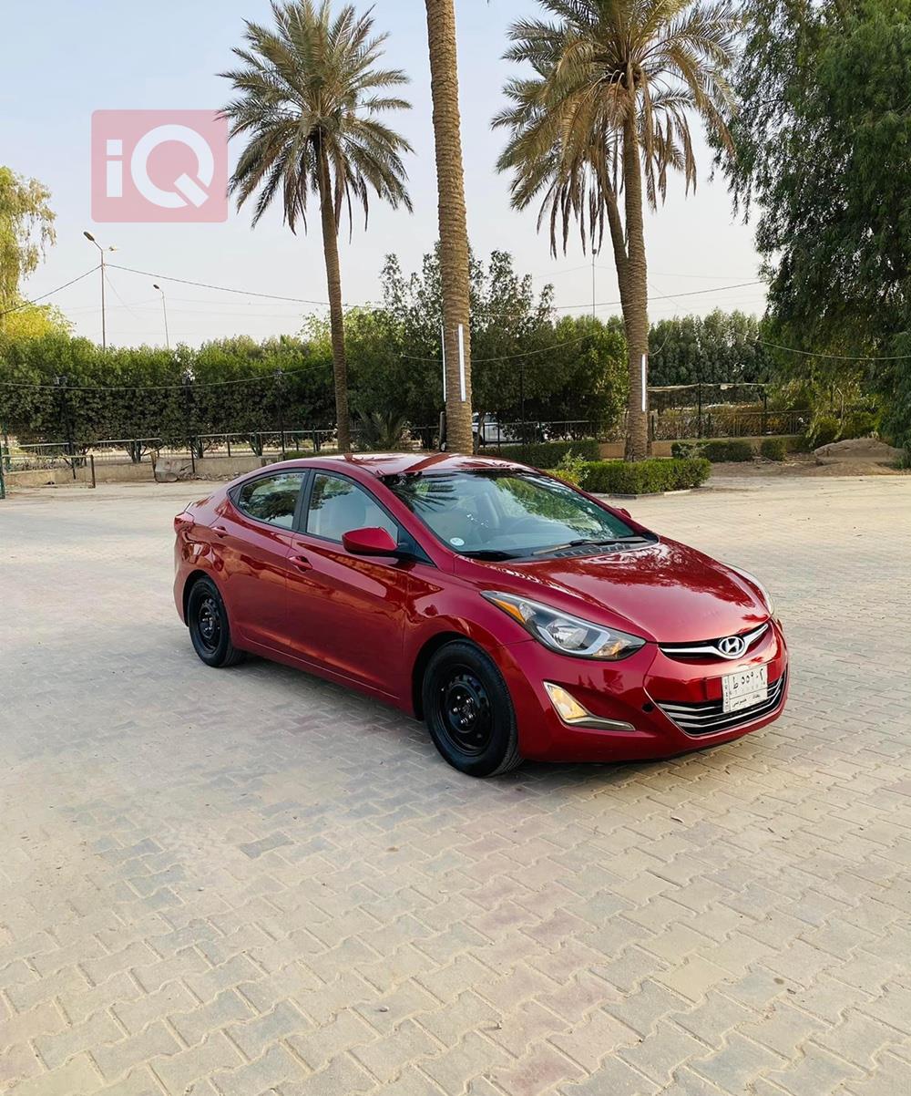 هیوندای ئەلەنترا